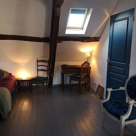 Au Coeur De Mortagne, Un Balcon Sur Le Percheヴィラ エクステリア 写真