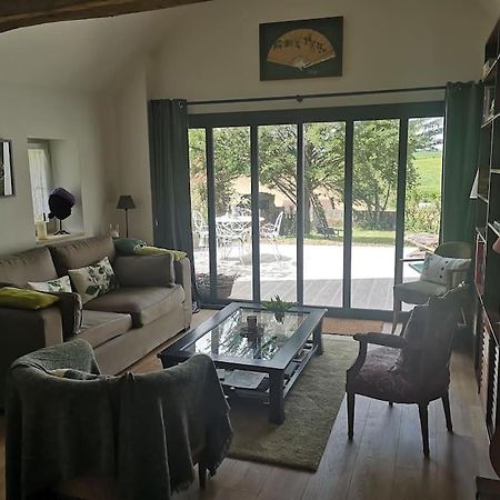 Au Coeur De Mortagne, Un Balcon Sur Le Percheヴィラ エクステリア 写真