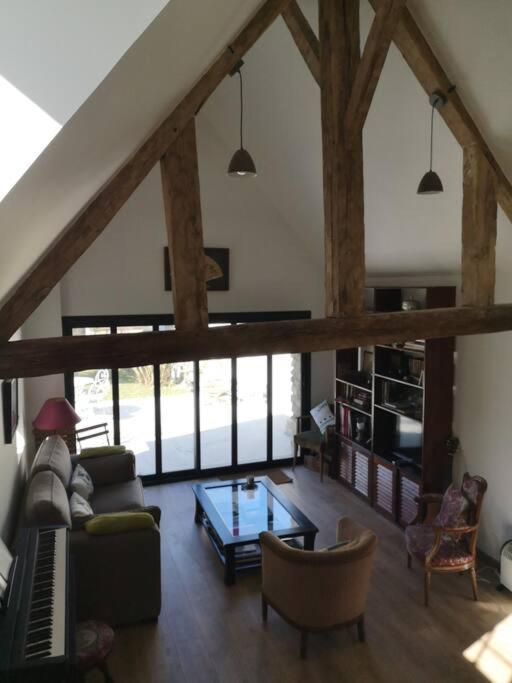 Au Coeur De Mortagne, Un Balcon Sur Le Percheヴィラ エクステリア 写真